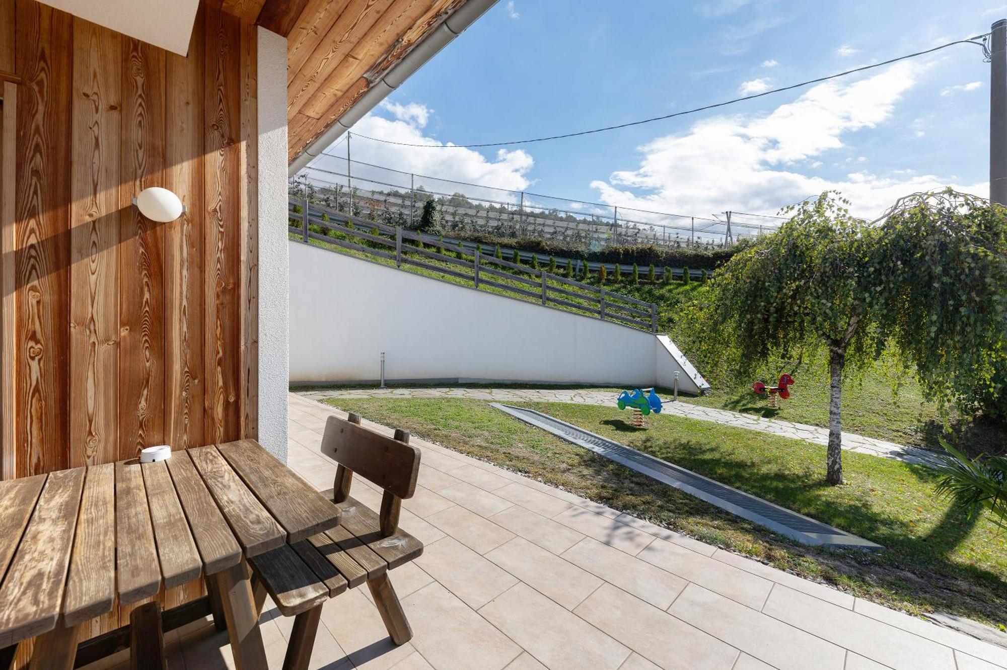 Obertrisaierhof Wohnung 1 Fiè Exteriör bild